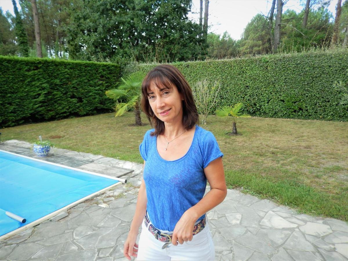 Villa De Guenifey Josse Bagian luar foto
